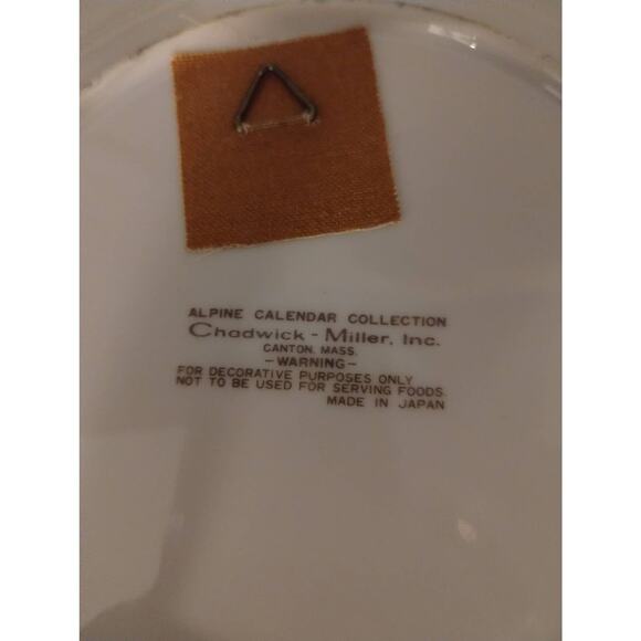 Chadwick Miller 1979 Alpine Calendar Collectible Plate # 1 Japan 9 1/4" - Picture 2 of 2